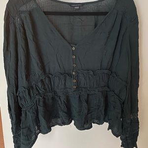 American Eagle long sleeve top
